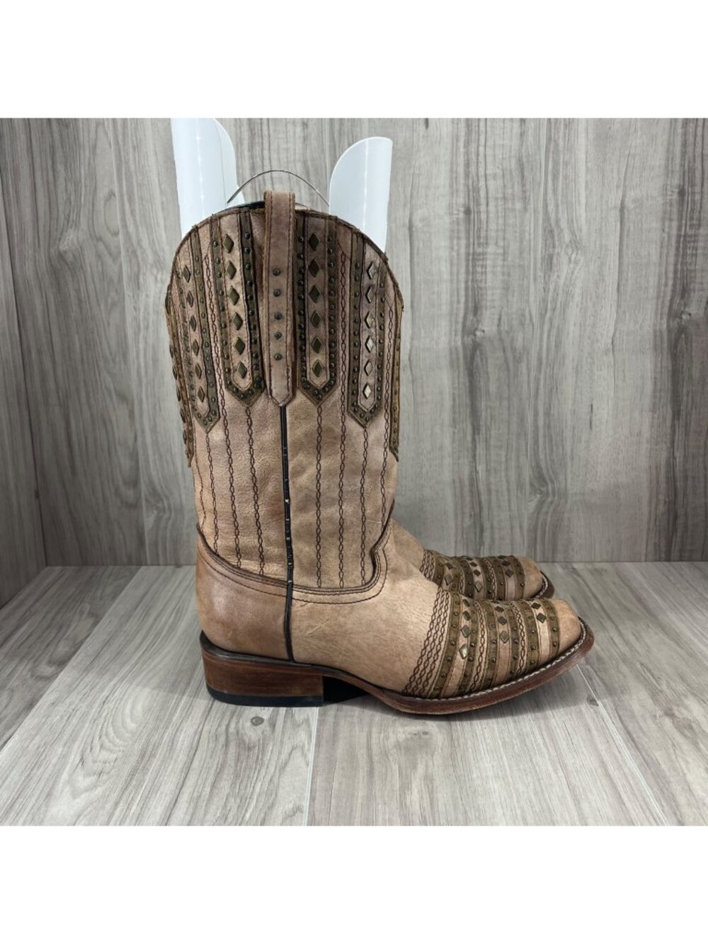 Corral Cowboy Boots Womens 8.5M Tan Studded Leather Pull On Western Rodeo
